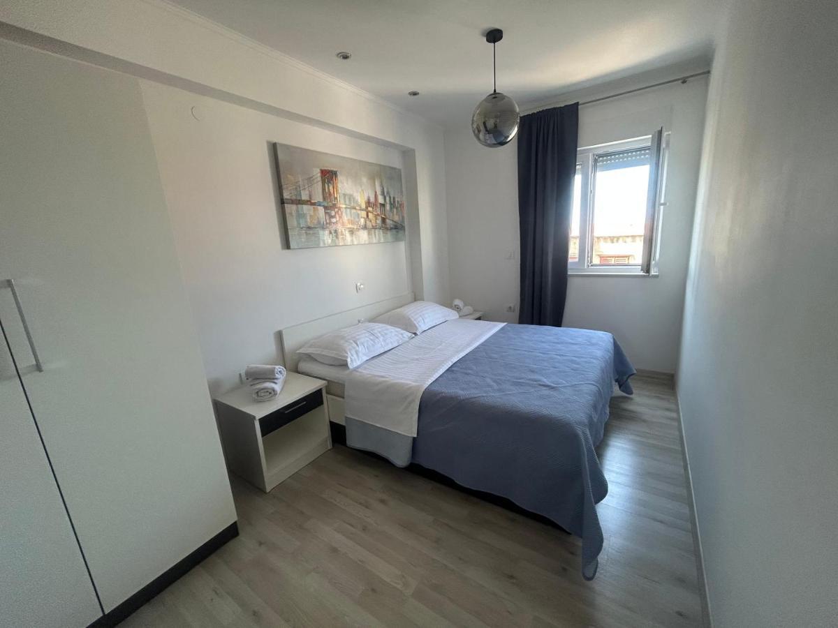 Apartments Pivac Макарска Экстерьер фото
