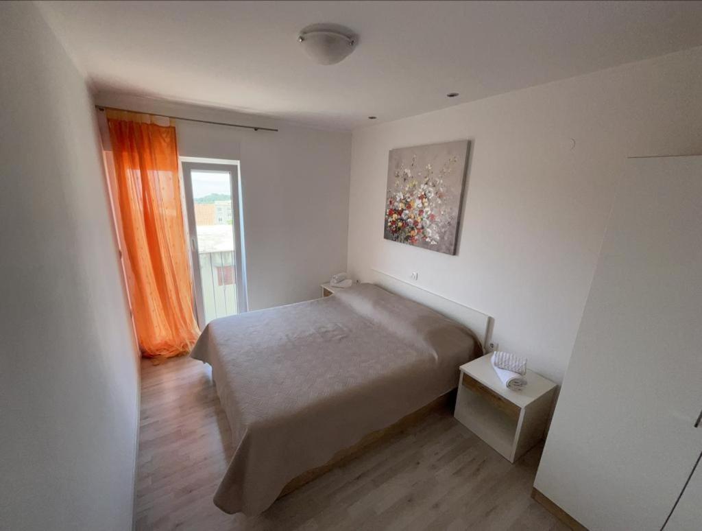 Apartments Pivac Макарска Номер фото